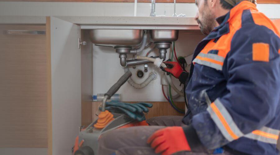 Professional tankless water heater installation services in Leslie, GA